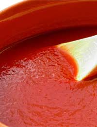 How To Make A Simple Tomato-based Sauce.